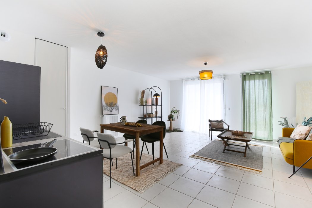 NUANCES OPALINE