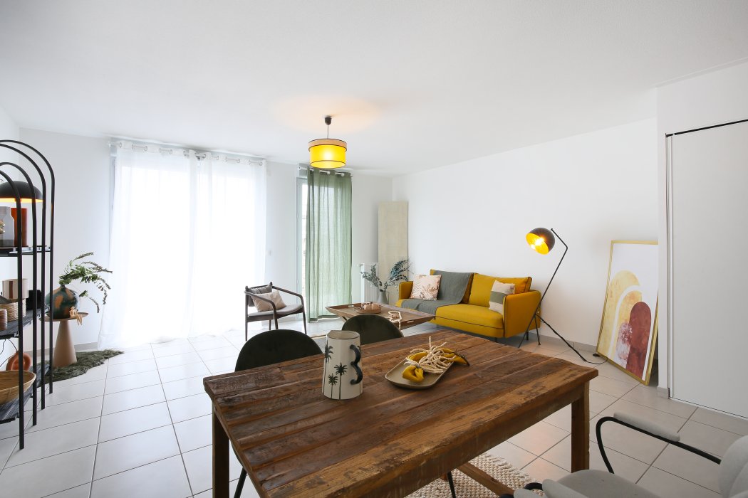NUANCES OPALINE